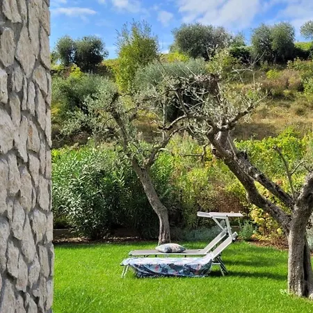 Villa-cavaion Am Gardasee Villa *